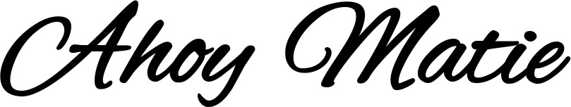 Vorschau des Bootsnamens "Ahoy Matie" als Schriftzug für "Bootsbeschriftung Klassisch 35"