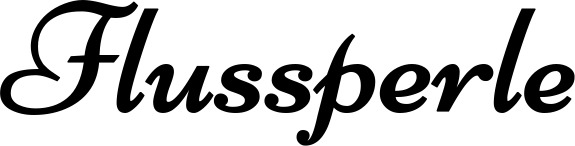 Vorschau des Bootsnamens "Flussperle" als Schriftzug für "Bootsbeschriftung Klassisch 84"
