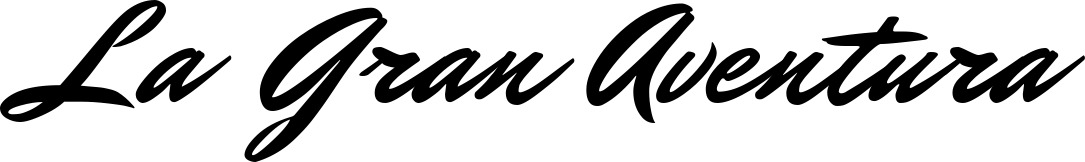 Vorschau des Bootsnamens "La Gran Aventura" als Schriftzug für "Bootsbeschriftung Klassisch 82"