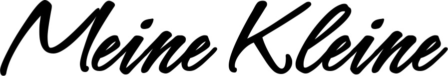 Vorschau des Bootsnamens "Meine Kleine" als Schriftzug für "Bootsbeschriftung Klassisch 71"
